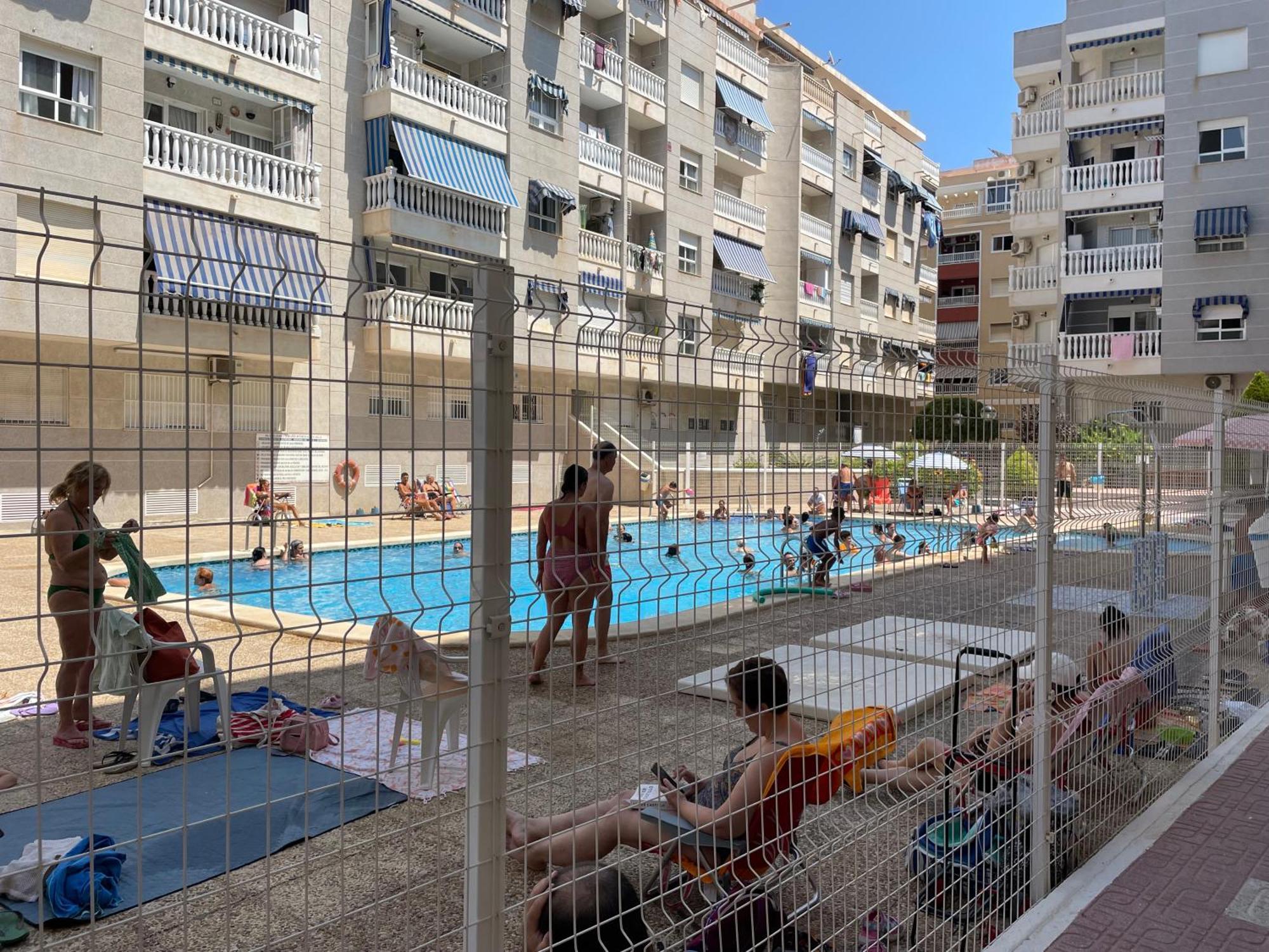 Luxury Beach Apartment Torrevieja Kültér fotó